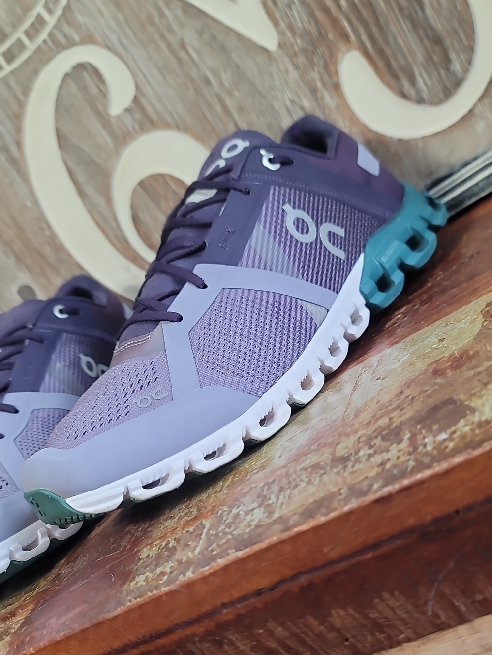 On Running Cloudflow "Violet/Tide" Wmns 9.5, Good Condition Fast Shipping - Picture 7 of 16